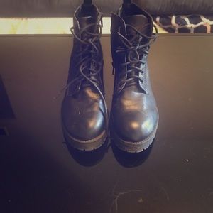 Soda Korman Heel Boots